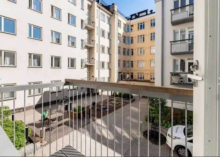Loennrotinkatu Apartments